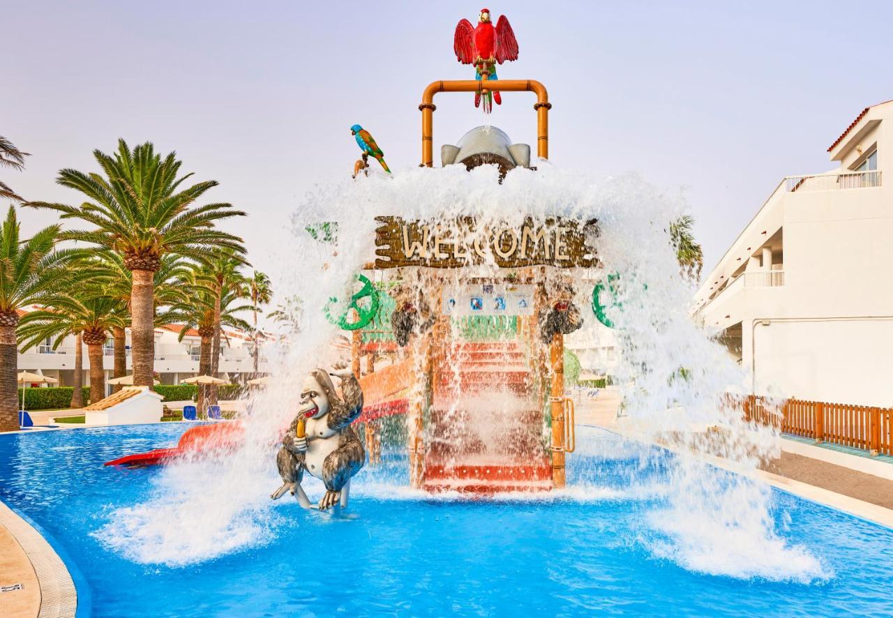 Globales Los Delfines Cala'N Blanes  Exterior photo
